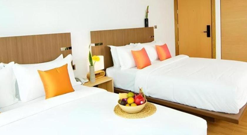Seven Zea Chic Hotel Pattaya Exteriör bild